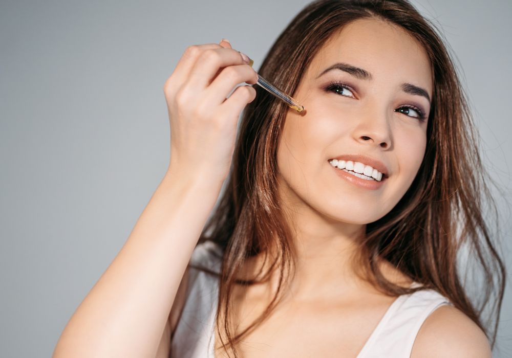 6 Melhores Séruns com Retinol para Combater Rugas